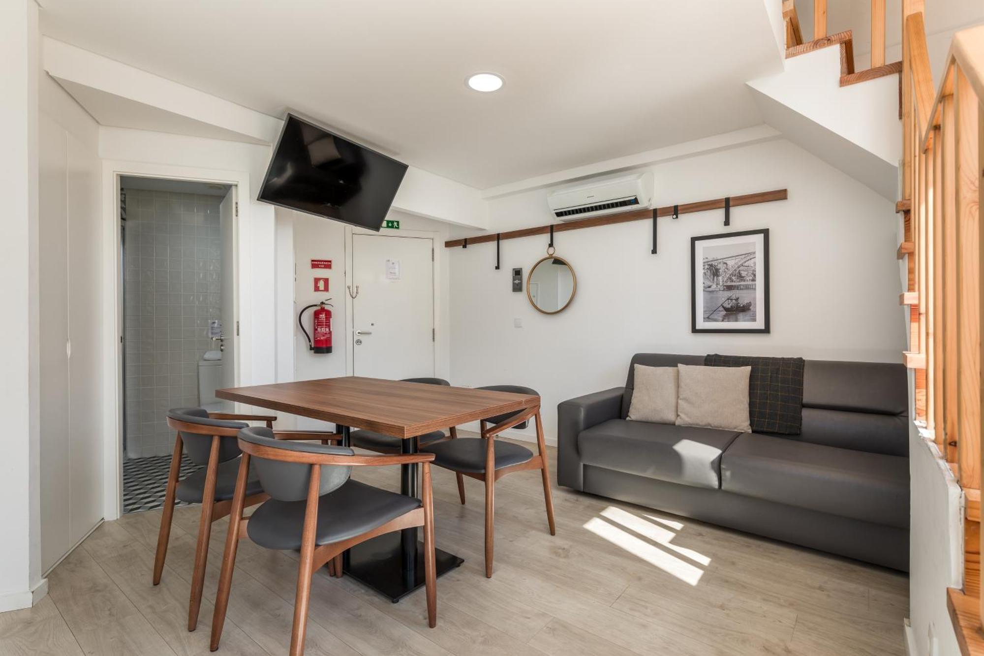 Bra.Com Apartments Oporto Faria Guimaraes ภายนอก รูปภาพ