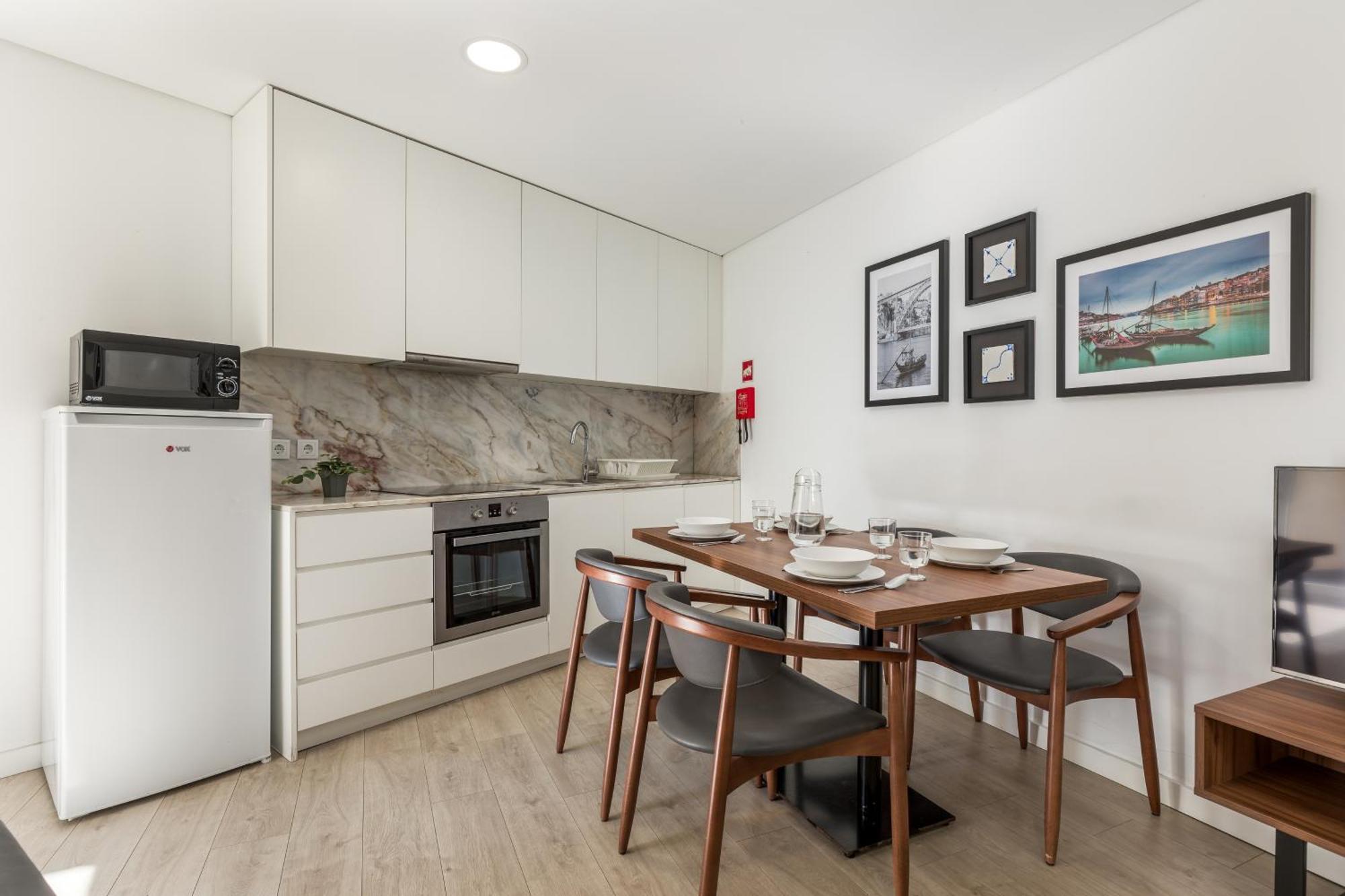 Bra.Com Apartments Oporto Faria Guimaraes ภายนอก รูปภาพ
