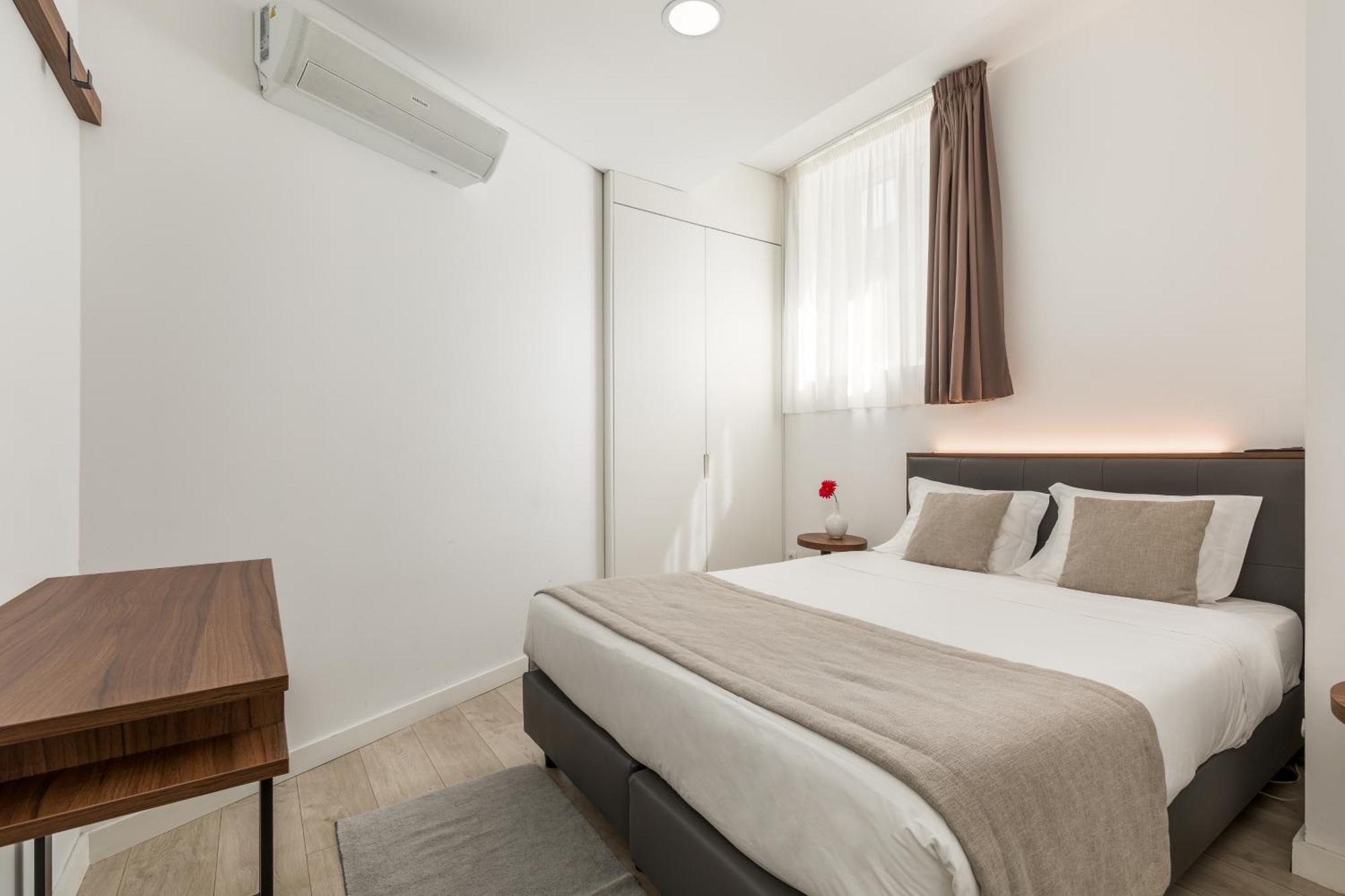 Bra.Com Apartments Oporto Faria Guimaraes ภายนอก รูปภาพ