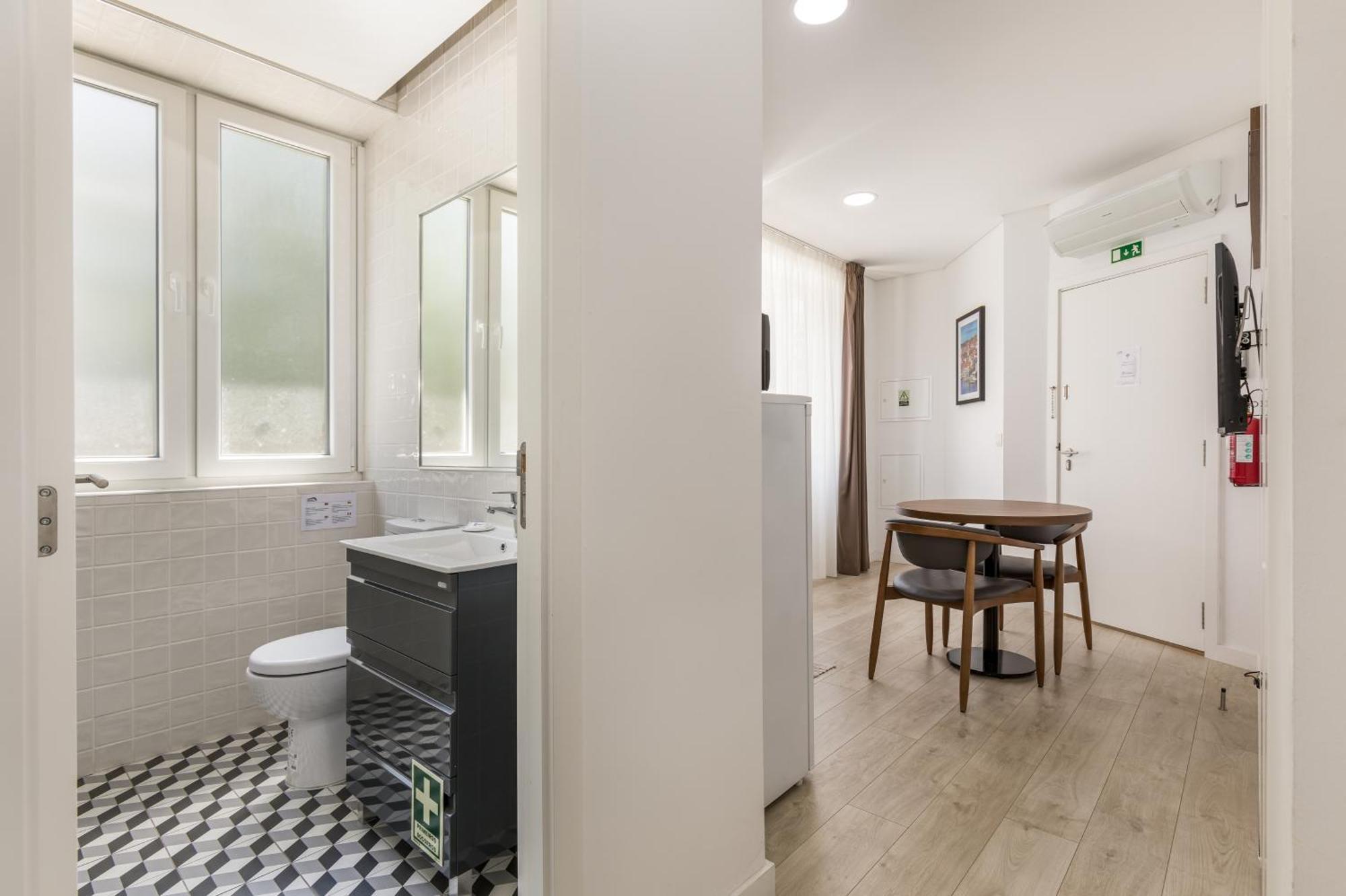 Bra.Com Apartments Oporto Faria Guimaraes ภายนอก รูปภาพ