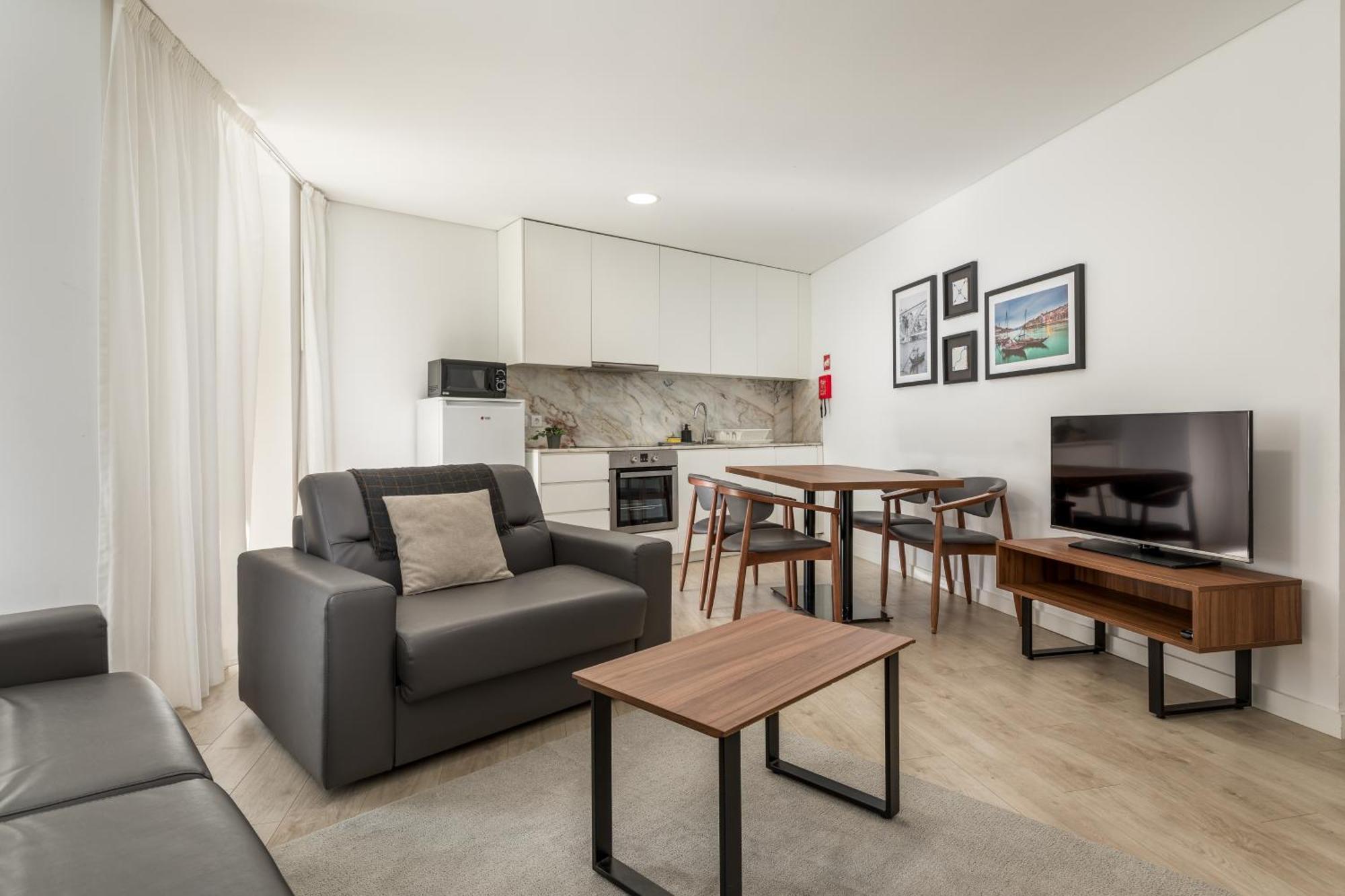 Bra.Com Apartments Oporto Faria Guimaraes ภายนอก รูปภาพ